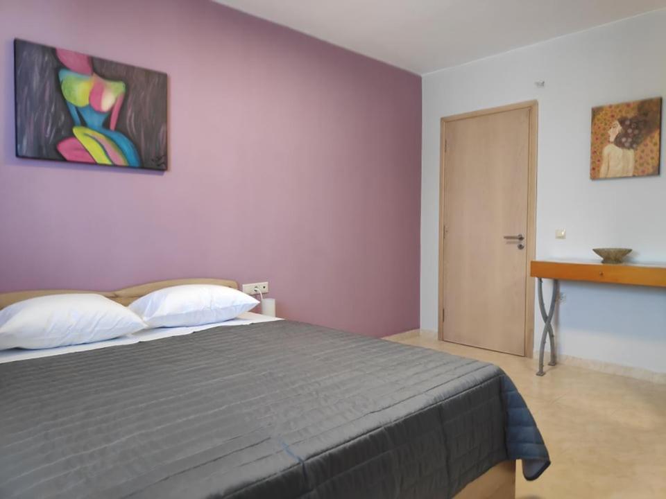Apartment Xenia's Countryside Agia Marina (Crete)